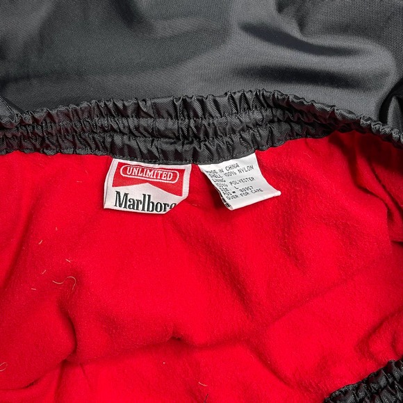 SOLD Marlboro Fleece Lined Nylon Joggers Large - Picture 7 of 7